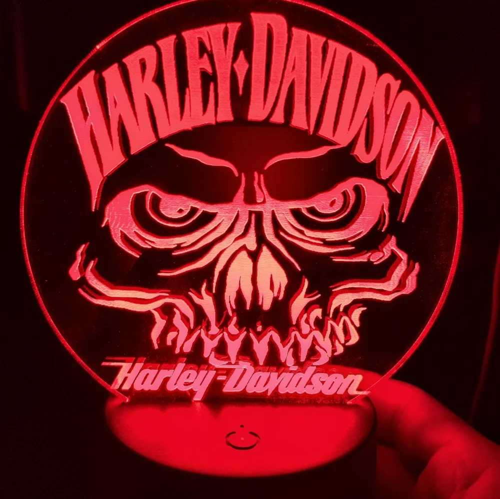 Harley Davidson skull lamp
